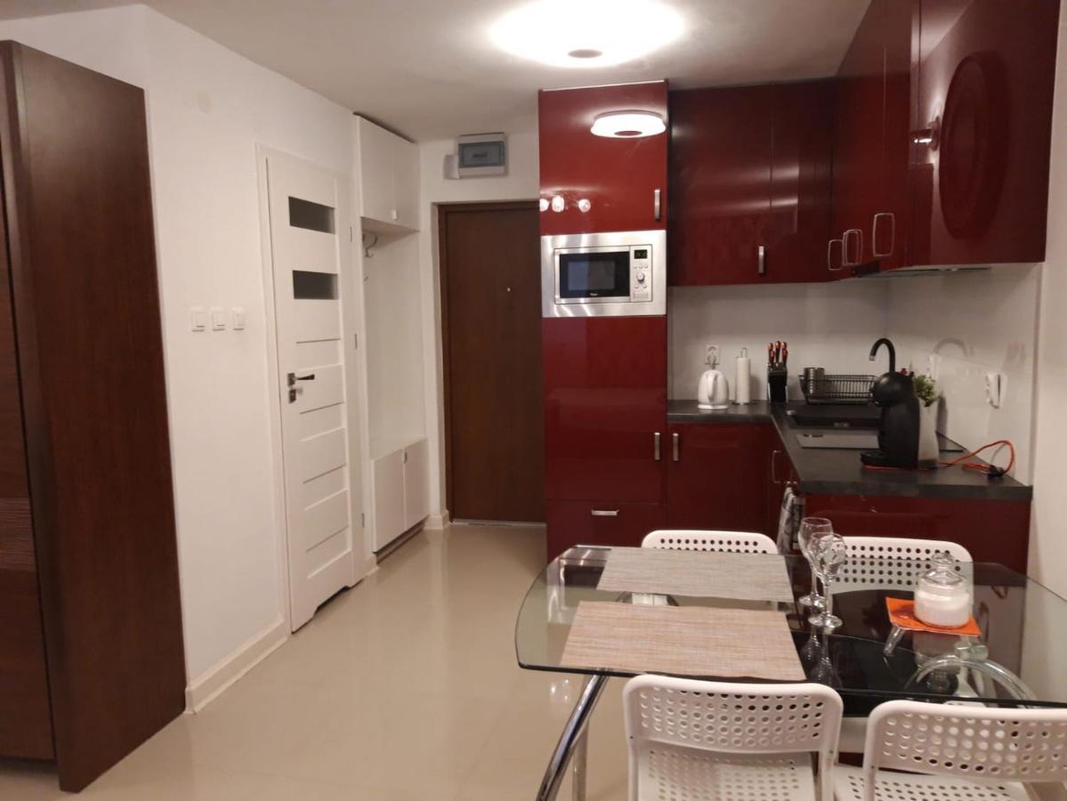 Апартаменты Cherry Apartament W Scislym Centrum Варшава Экстерьер фото